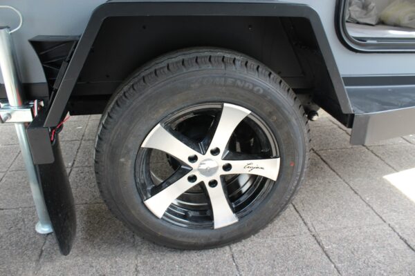 PHOTO-2025-07-18-19-07-38 Caravane tout-terrain Thalberg T-800 (Offre de lancement de luxe)