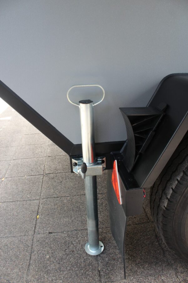 PHOTO-2025-07-18-19-07-40 Caravane tout-terrain Thalberg T-800 (Offre de lancement de luxe)